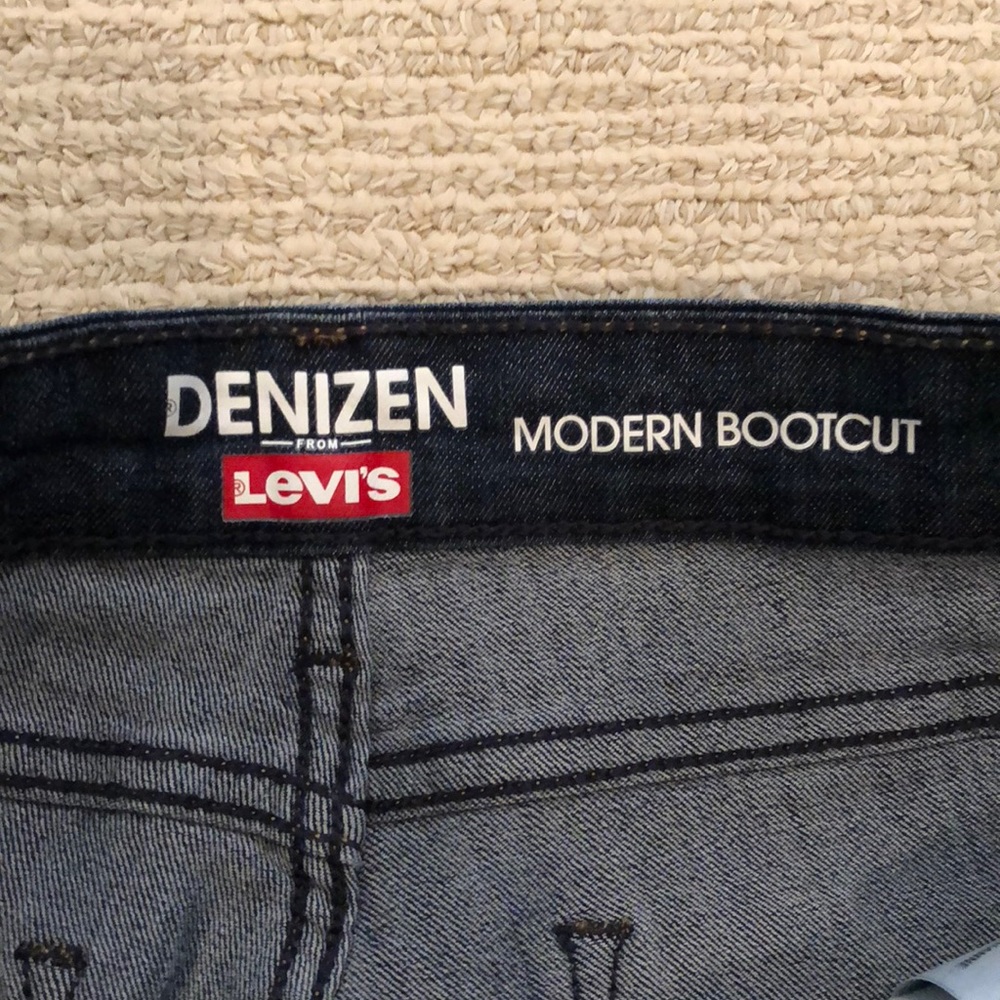 Levis Boot Cut - image 2